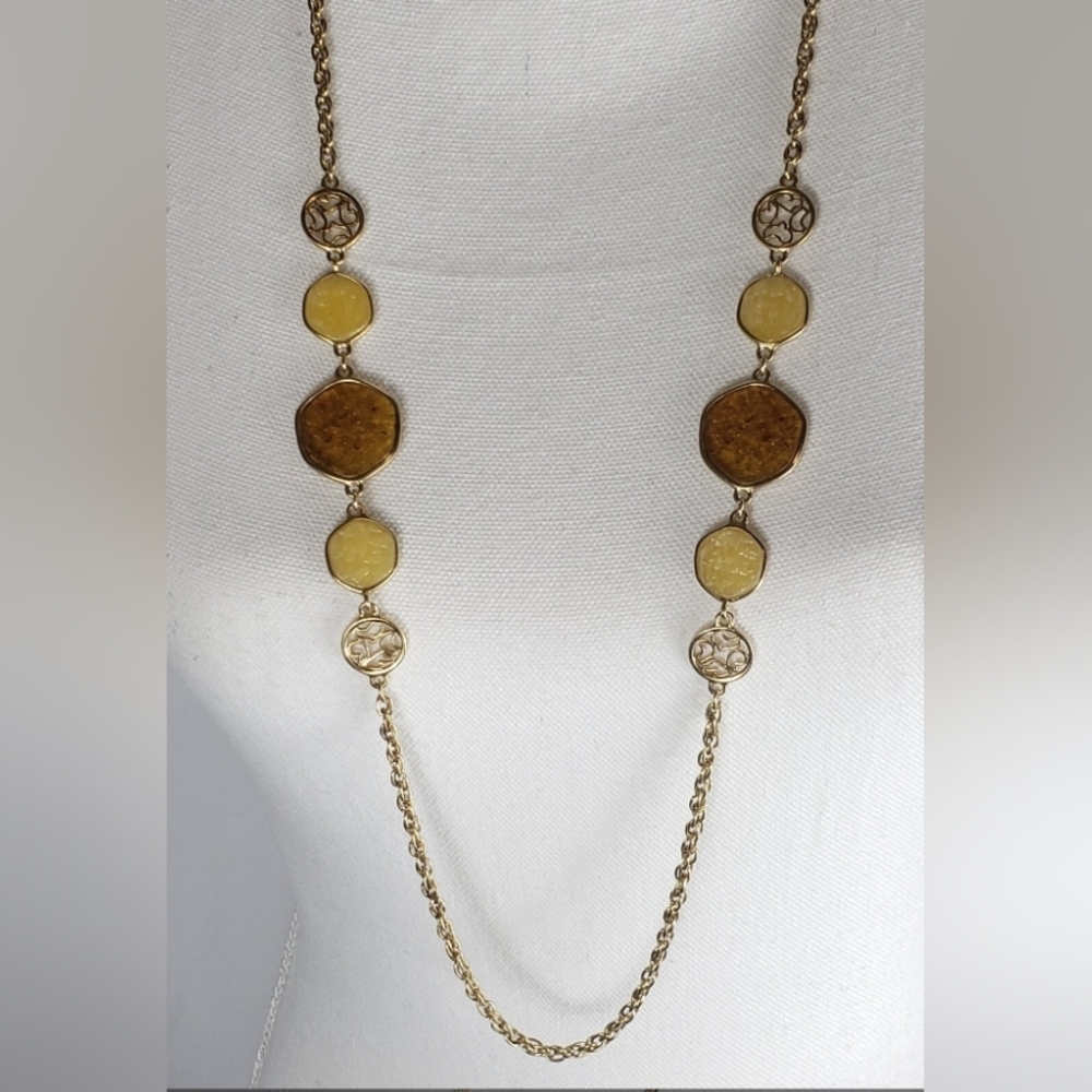 Beautiful Vintage 1970s Sarah Coventry 'A Taste of Honey' Necklace 🍯🌼